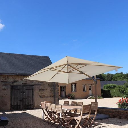 Le Plessis Aux Oiseaux Hotell Saint-Fort Exteriör bild