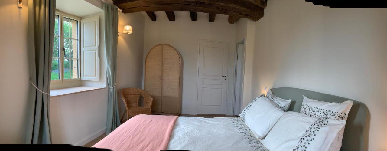 Le Plessis Aux Oiseaux Hotell Saint-Fort Exteriör bild
